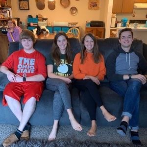 Meet your Posher, Denise